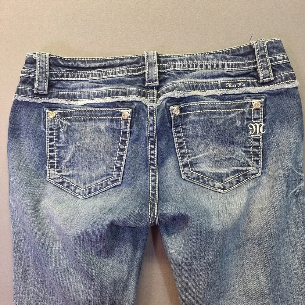 Miss Me Signature Bootcut Jeans Medium Wash Sequin Embroidered JP7765B Size 30